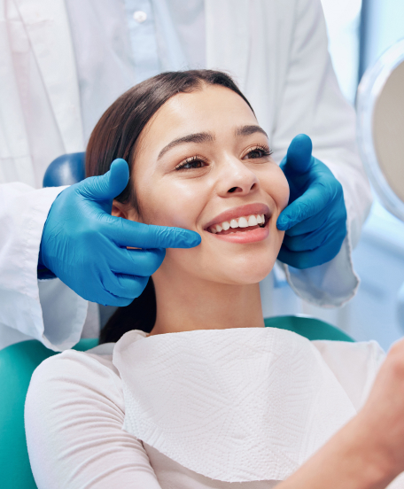 Revisión dental en Clínica Dental Aurora
